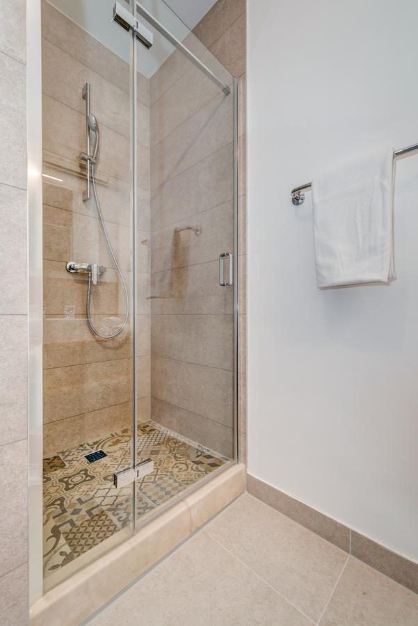 Bretia Apartments Сутиван Экстерьер фото